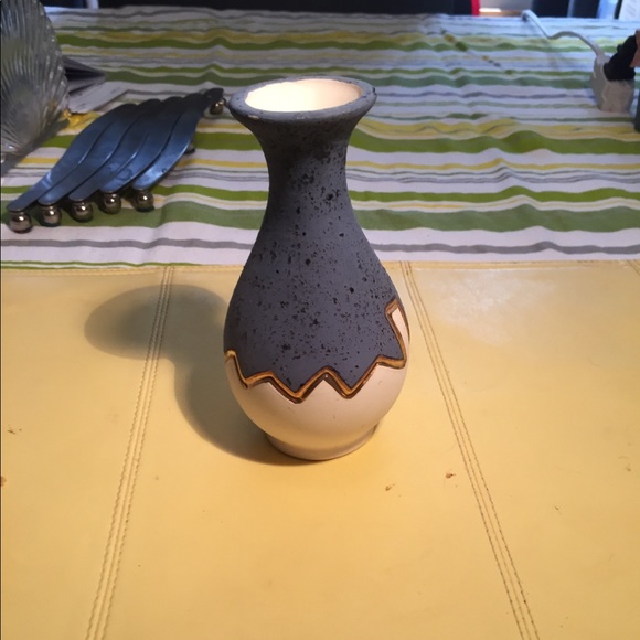 Kopa vase, 22 kt gold lines, numbered 126, artist initialed - Picture 2 of 4